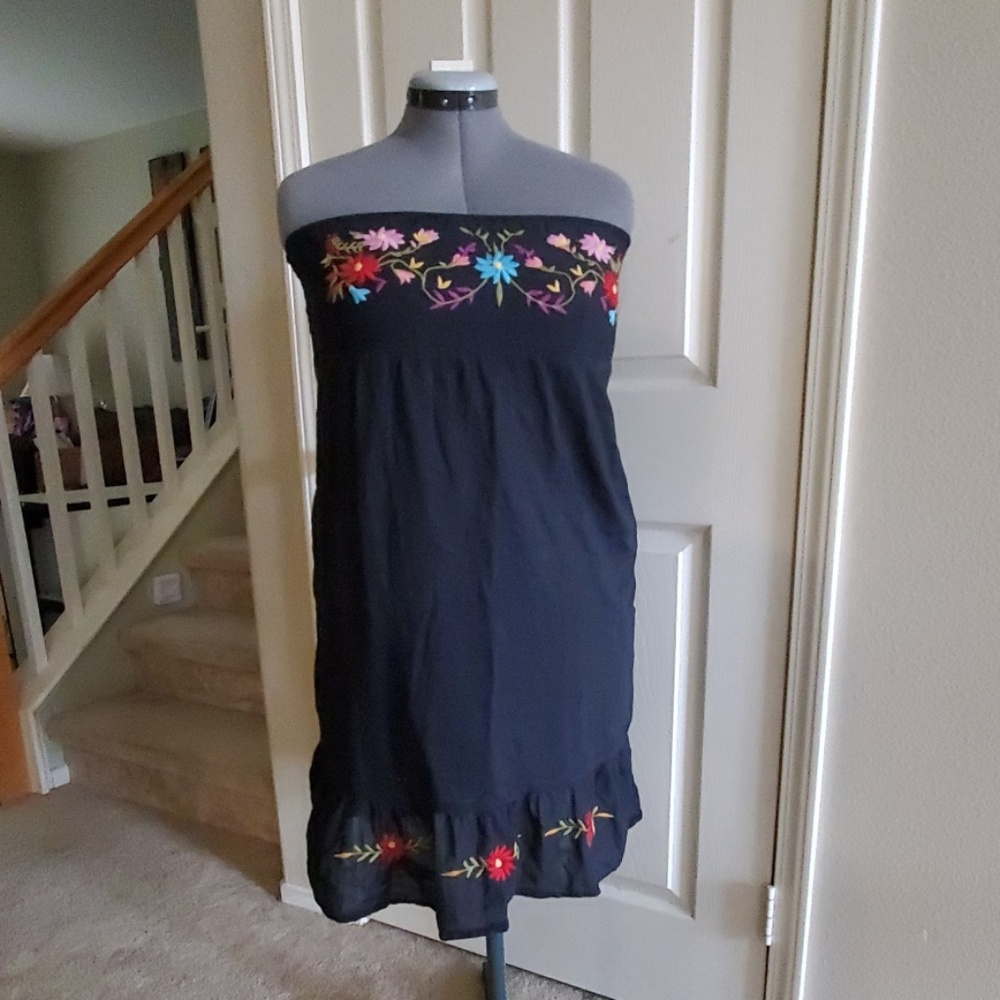 Strapless Summer Dress - Picture 1 of 7